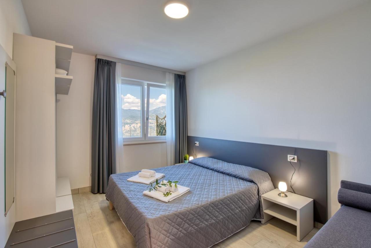 Pinini Country Apartments Малчезине Екстериор снимка