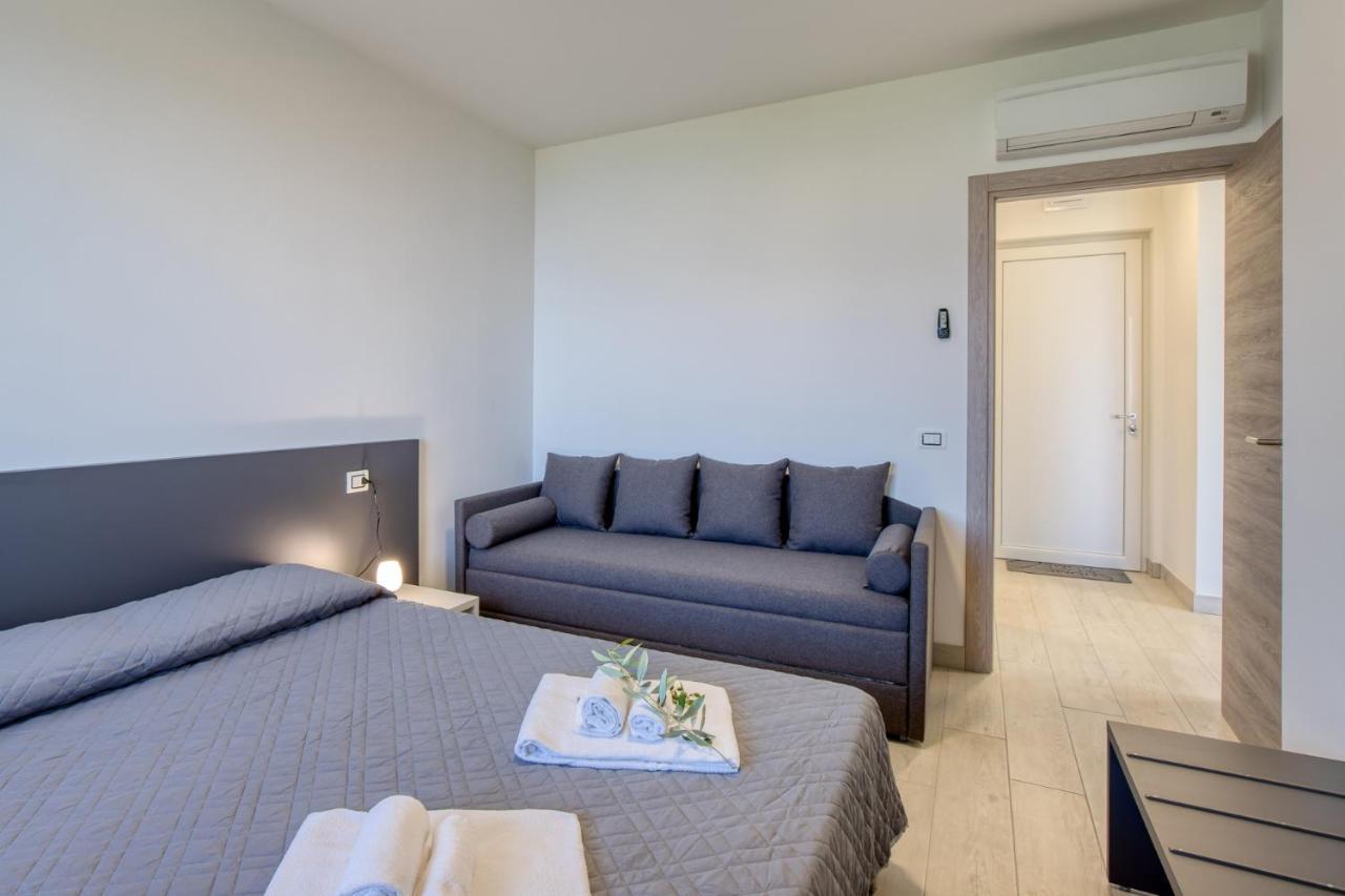Pinini Country Apartments Малчезине Екстериор снимка